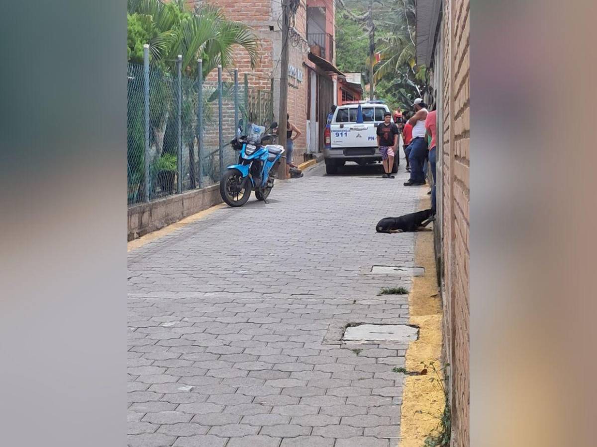 Cristian Valladares, bombero que fue hallado muerto en su habitación en Cantarranas