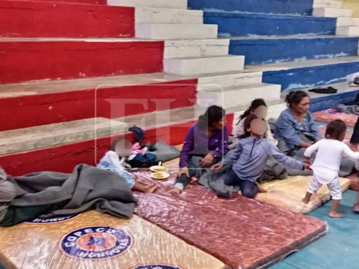 Río Leán se desborda y provoca inundaciones y damnificados en Atlántida