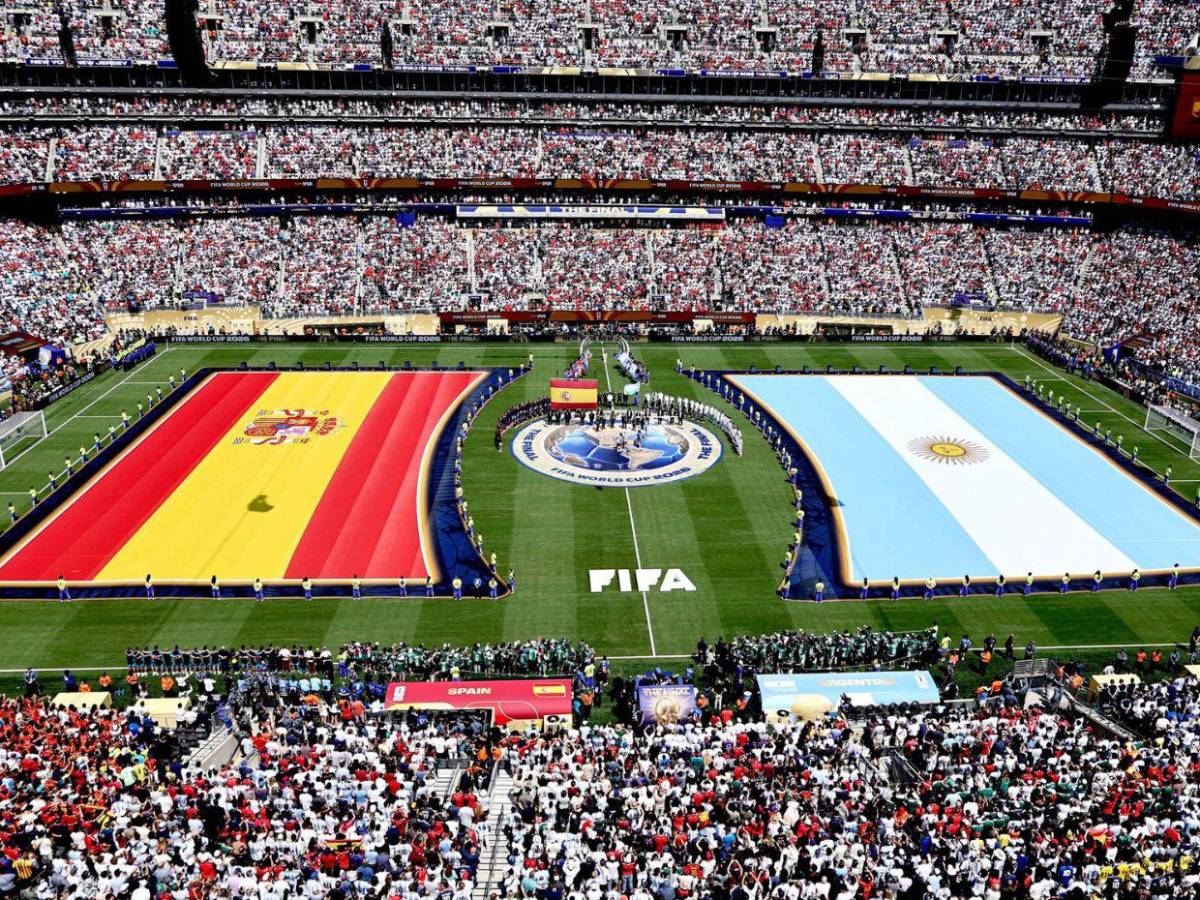 Así fue la ceremonia previo a la final del Mundial: Speed, Post Malone y Tom Cruise presentes
