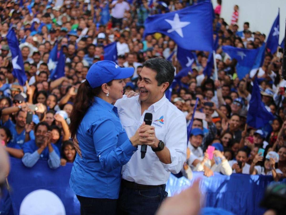 Así luce Juan Orlando Hernández tras visita de su madre en prisión en EE UU