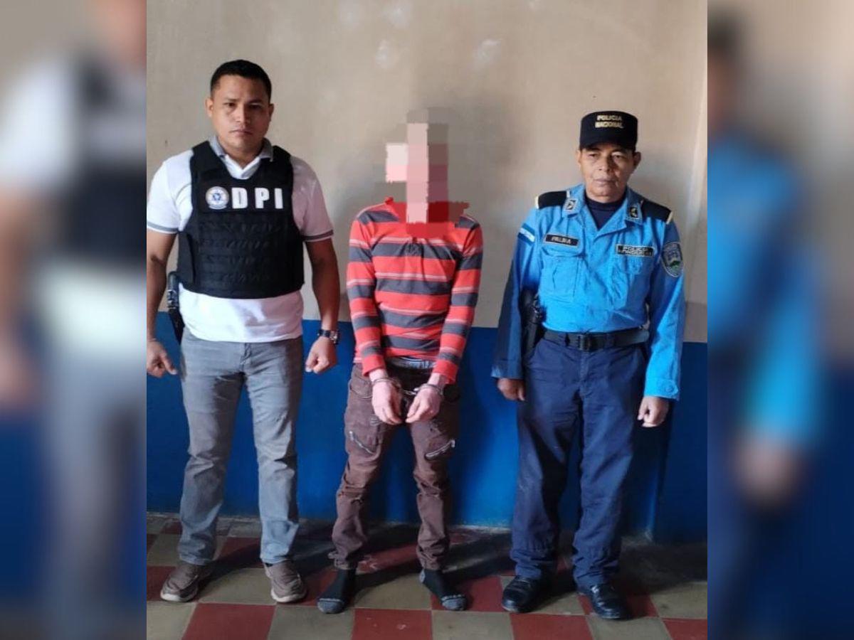 Arrestan a hombre que intentó matar a menor de edad por disputa de una mujer
