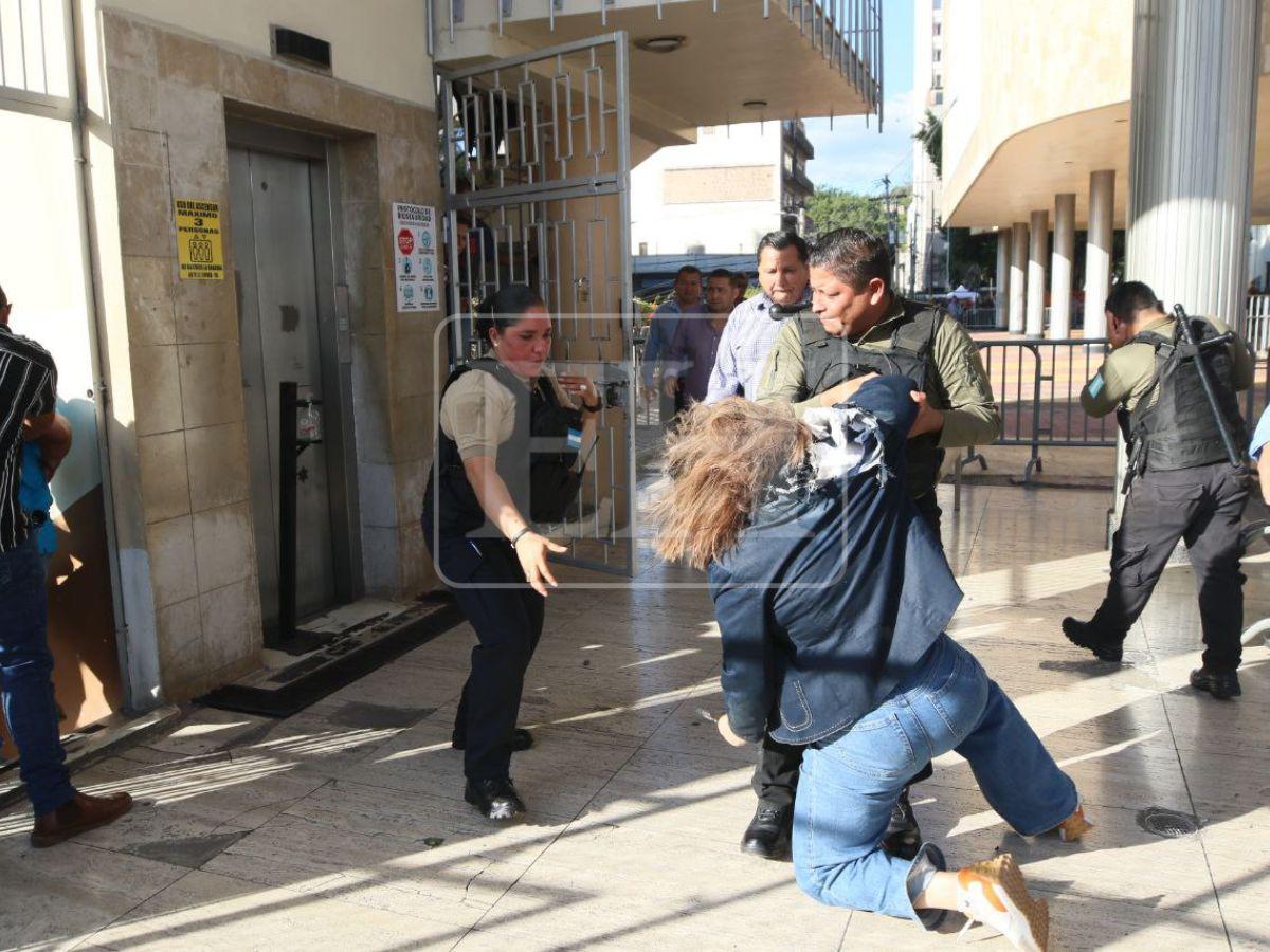 Daño auditivo y posibles quemaduras de tercer grado: estado de salud de la diputada Gladis López