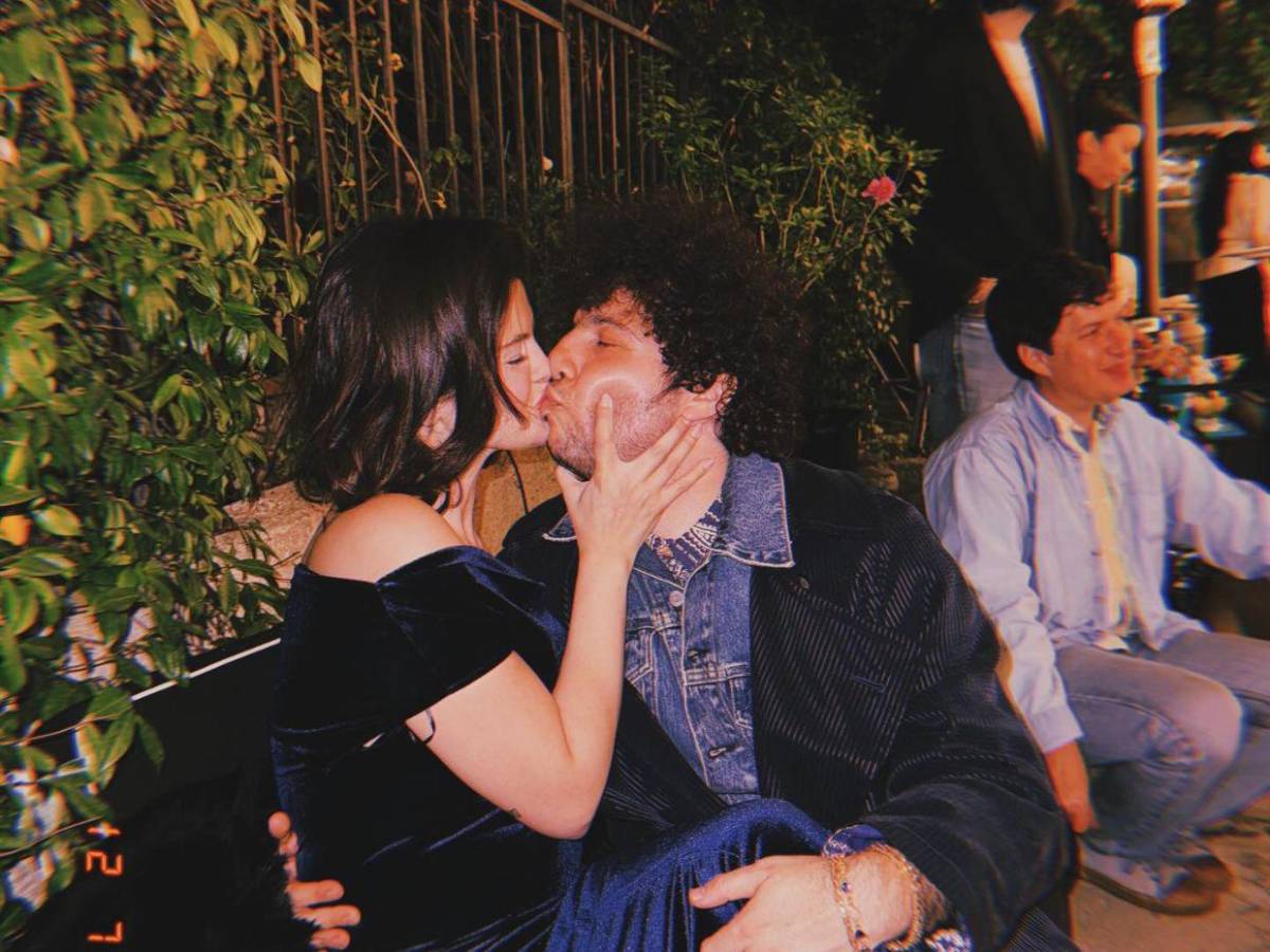 ¿Selena Gómez está embarazada? Su vestido Prada desata los rumores en redes