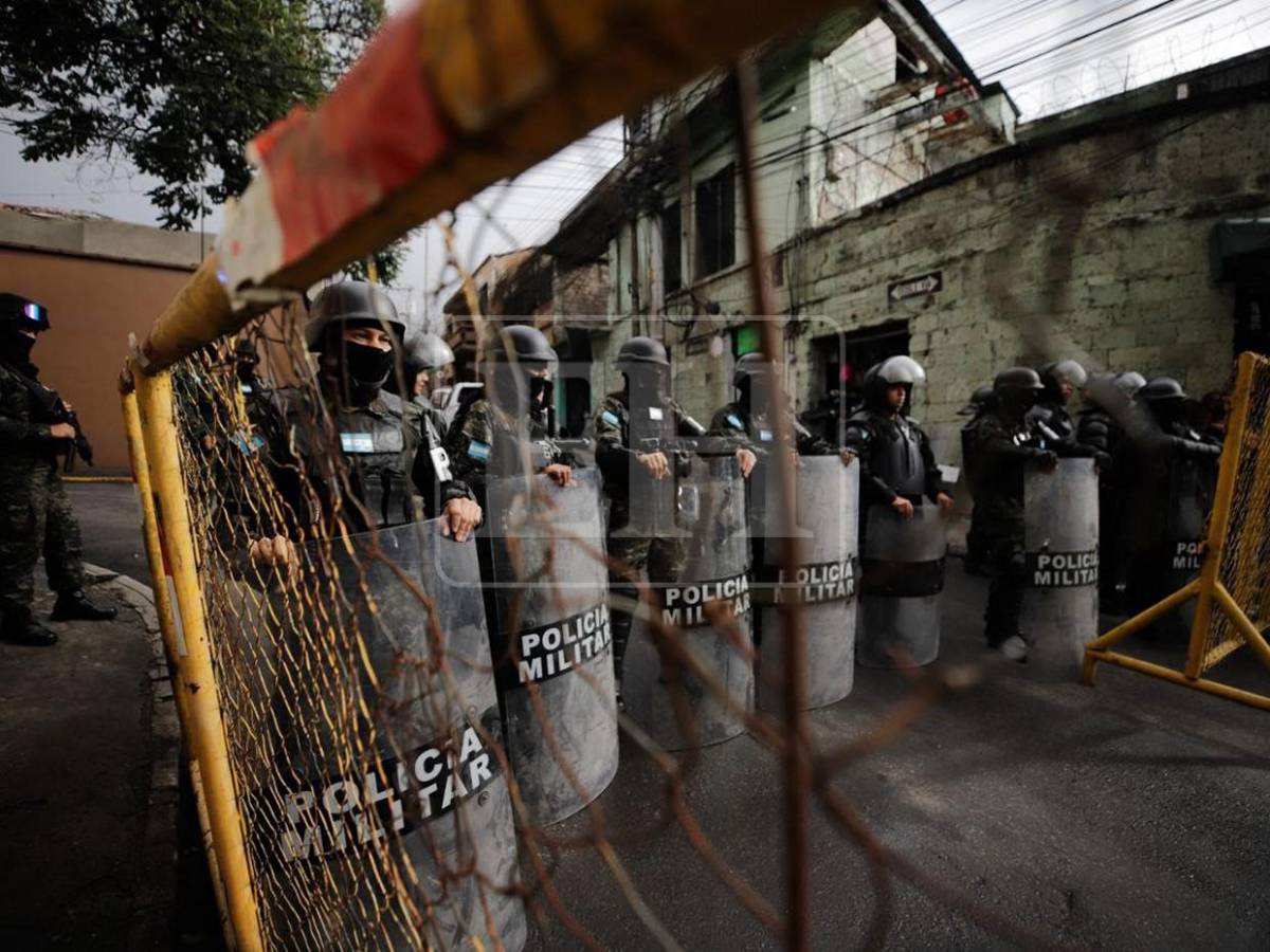 Calles del centro histórico de Tegucigalpa están cerradas ¡No hay paso vehicular!
