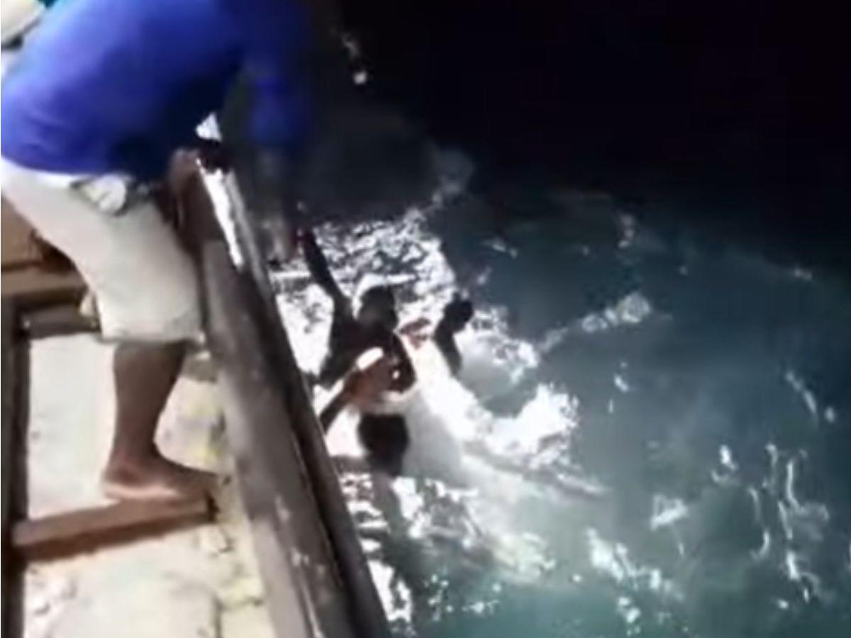 ¿Qué se sabe de las dos mujeres y una bebé desaparecidas tras un naufragio en el Caribe hondureño?