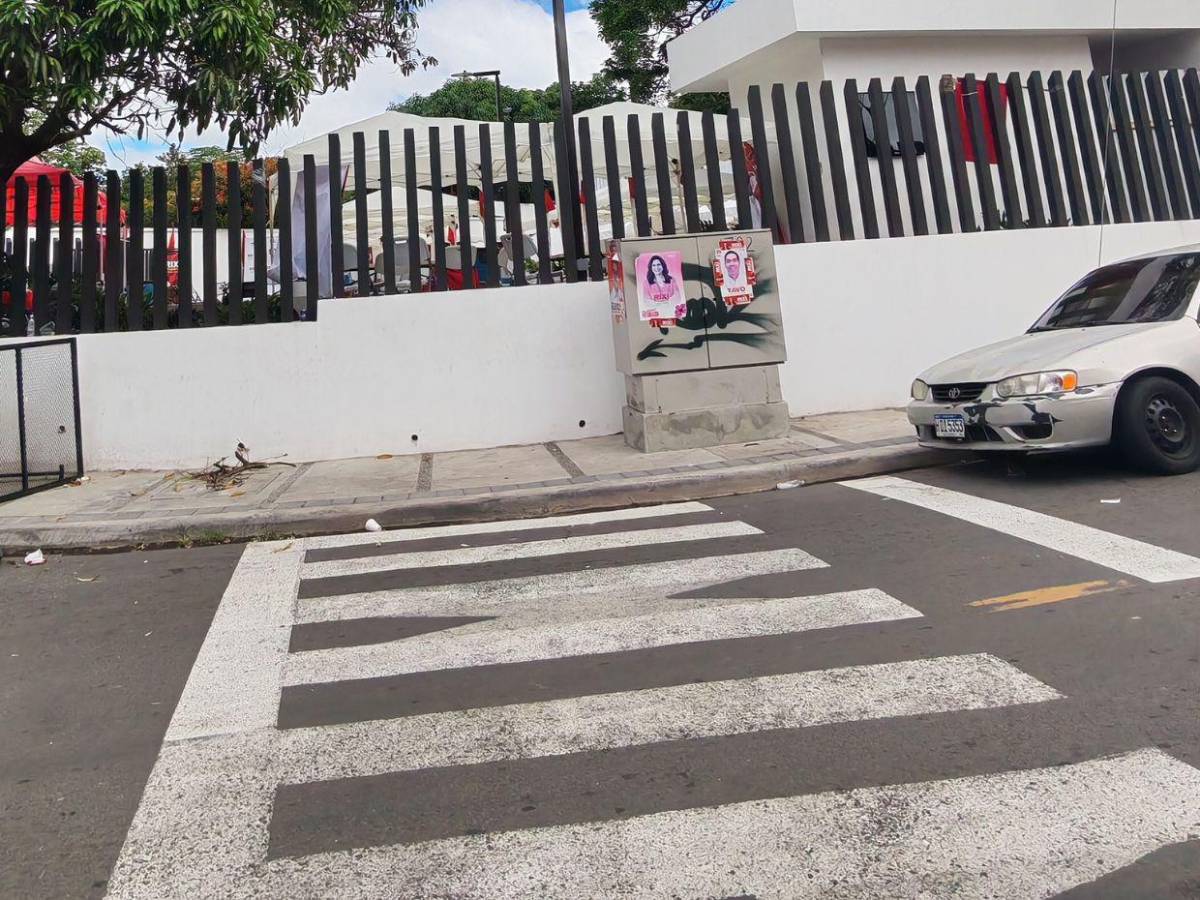 Completamente desolada: Así luce la sede de Libre este lunes 1 de diciembre