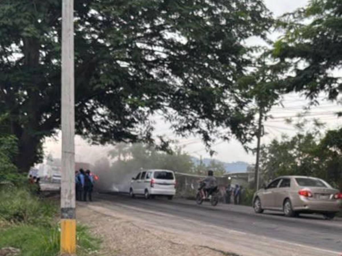 Caos en Cofradía, Cortés: Protestas por combustibles terminan en enfrentamientos y saqueos