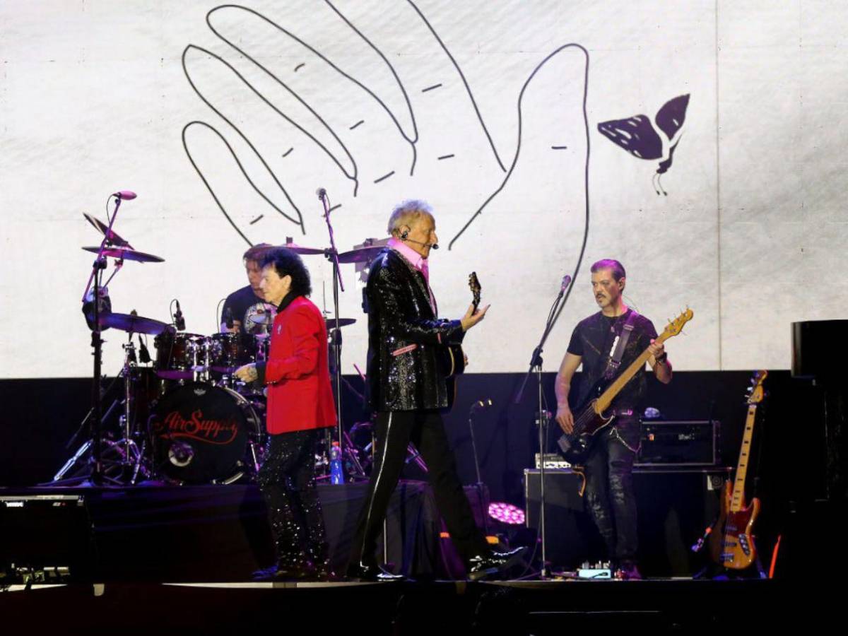 Así vibró la capital con los clásicos de Air Supply