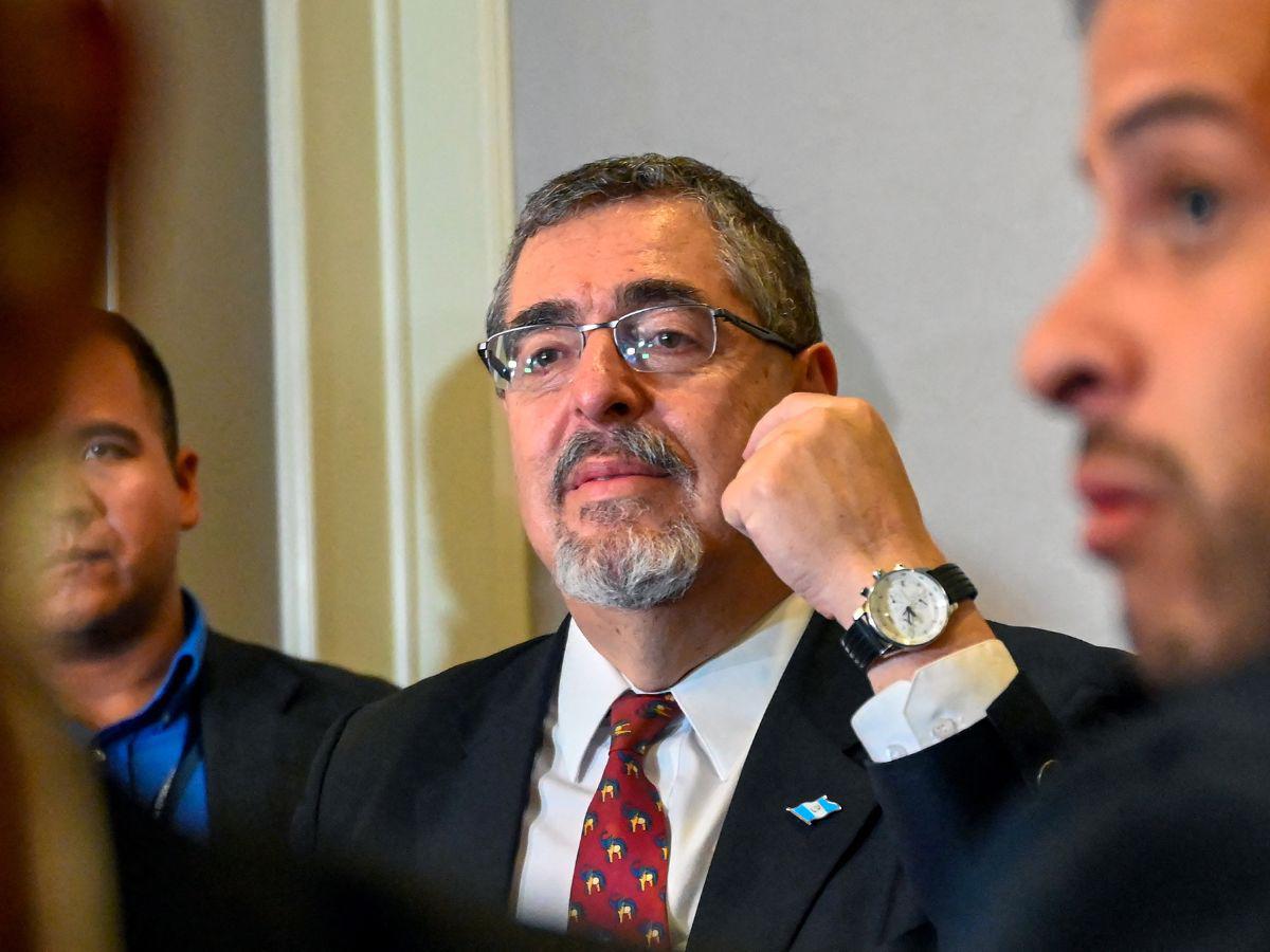 Tribunal electoral de Guatemala suspende temporalmente al partido del presidente electo