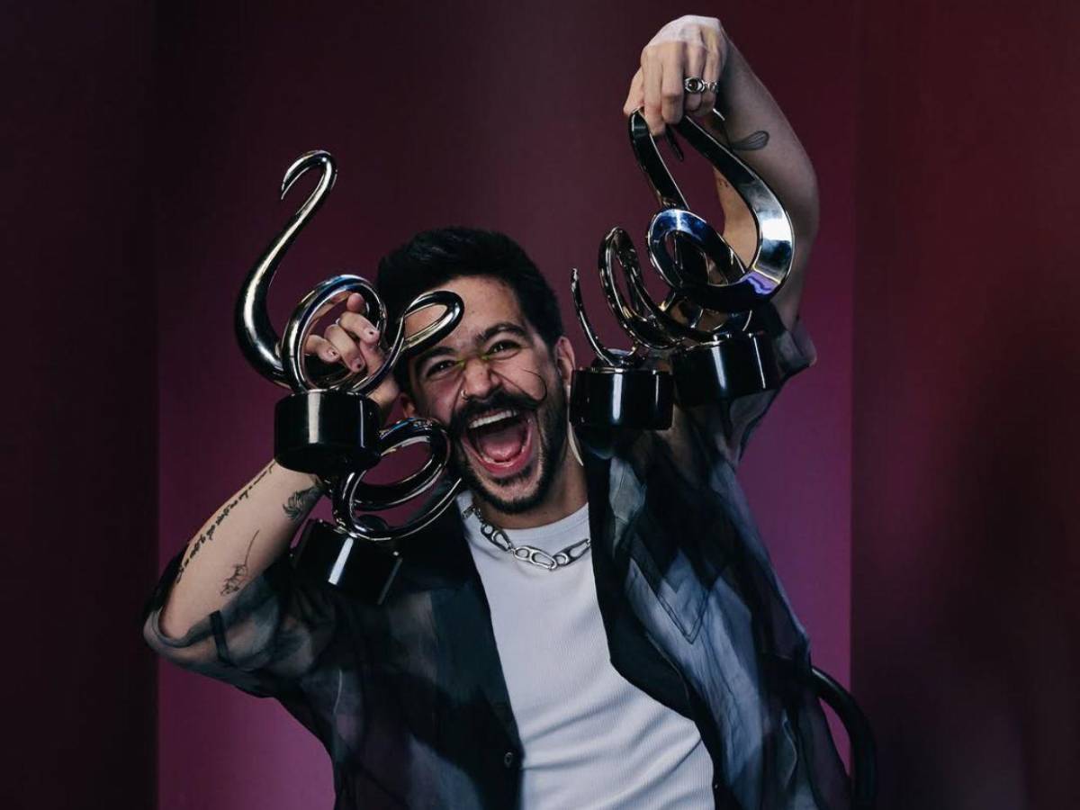 Camilo suma más premios a su trayectoria horas antes de su concierto en Honduras