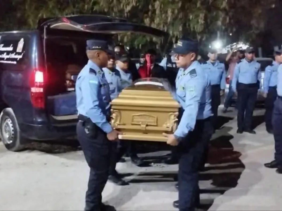 Trasladaron restos óseos: ¿Por qué aún no entregan el cuerpo del policía Nels Benavides?