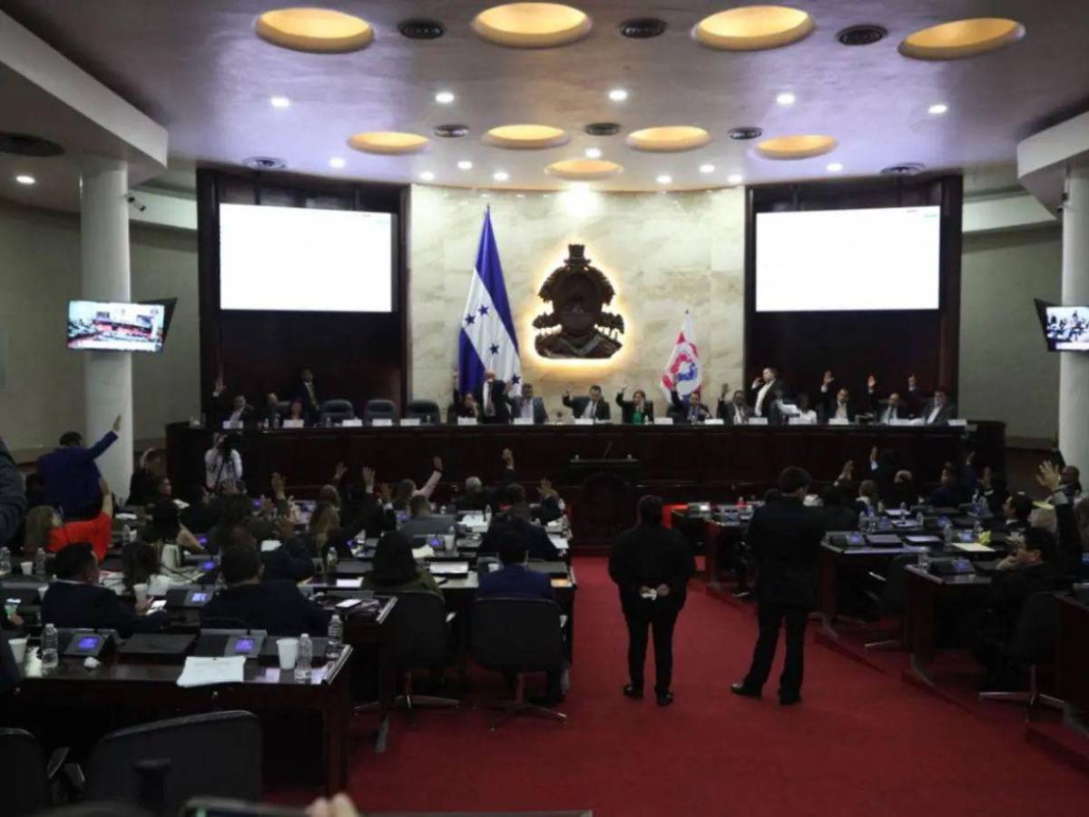 ¿Qué es juicio político y por qué está causando revuelo en Honduras?