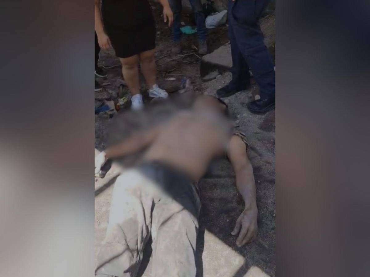 Las primeras imágenes de volcamiento de volqueta que dejó varios muertos en Villa Nueva