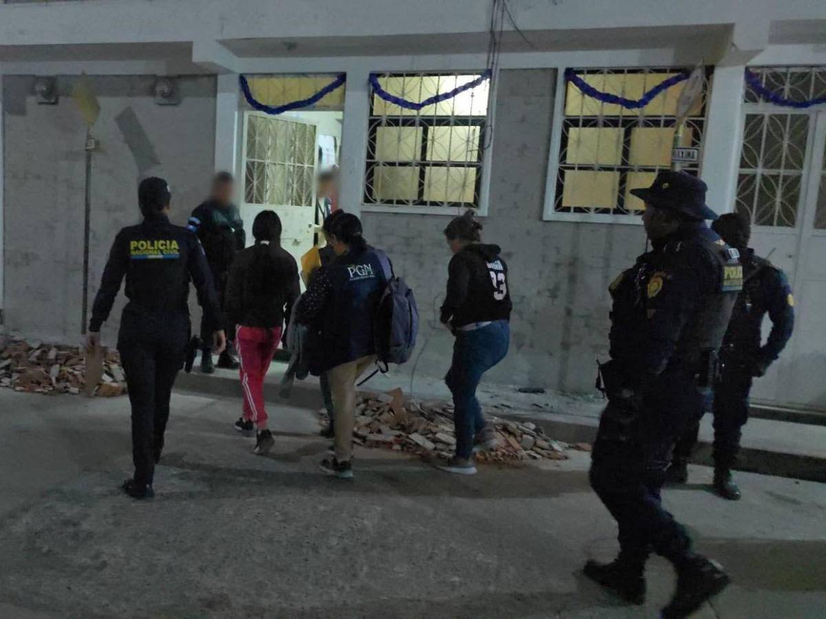 Niña de 12 años mata a su maestro de seis puñaladas en Guatemala: esto se sabe