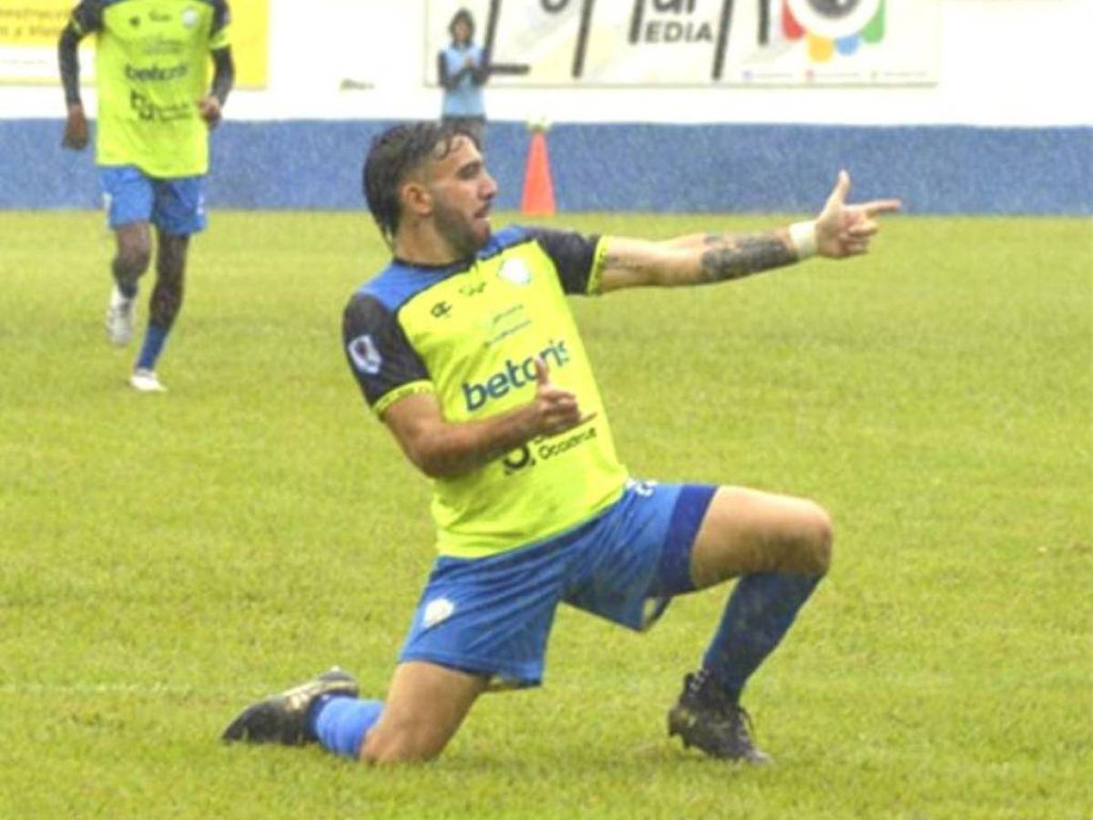 Auzmendi, el goleador de moda en Honduras: “A Messi lo respaldo más que a mi familia”