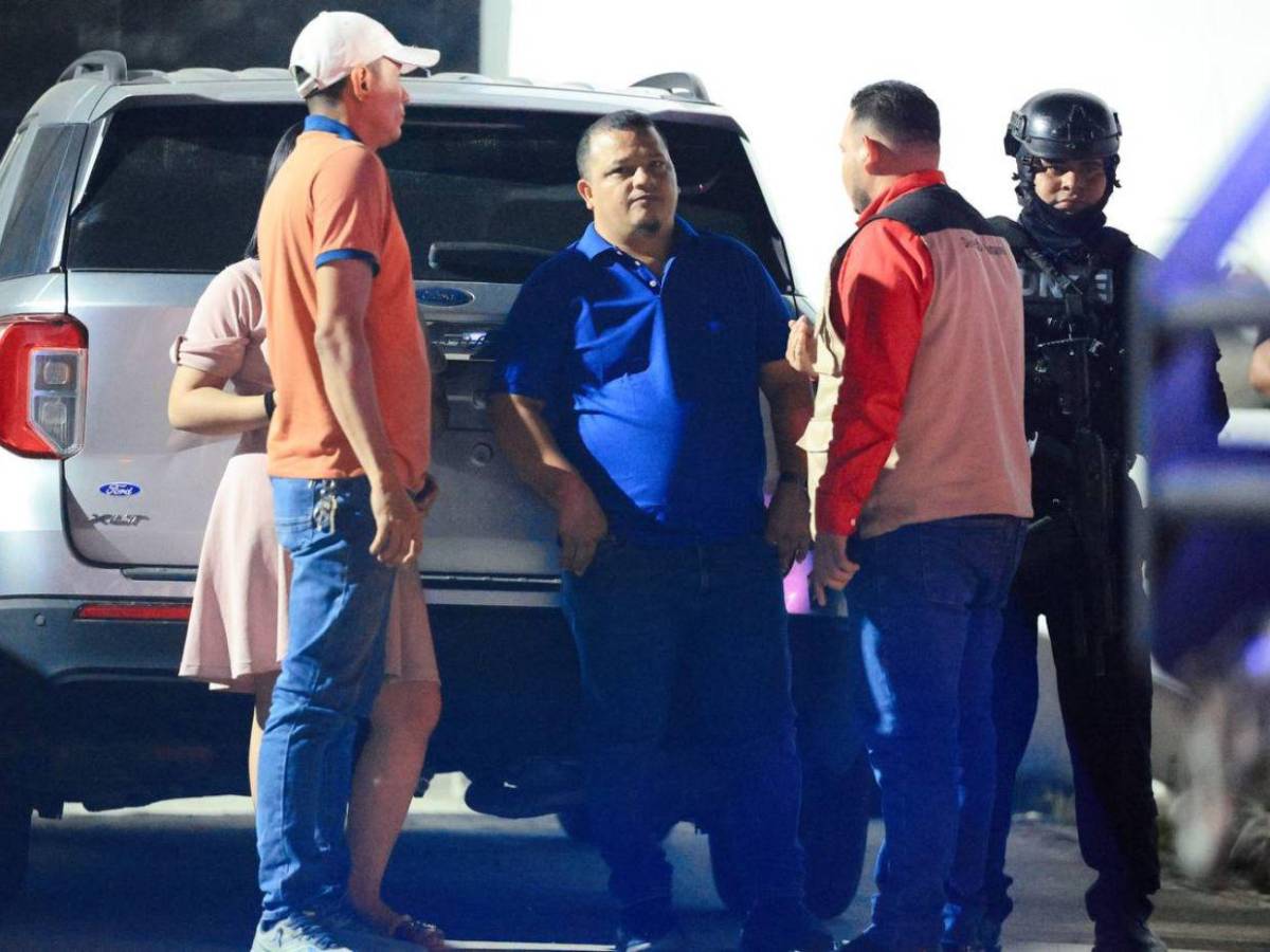 A medianoche y bajo seguridad: así iniciaron las primeras entregas del dinero de Koriun