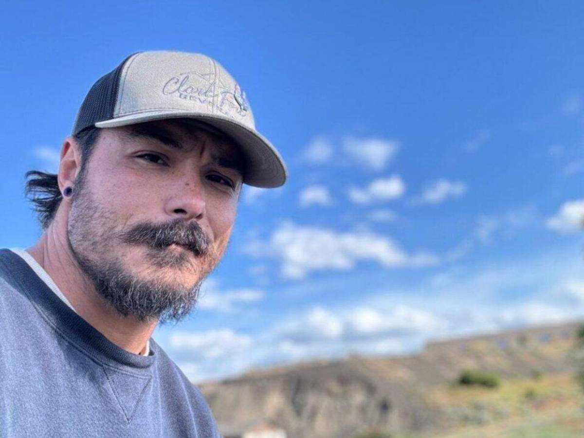 ¿Quién es Travis Decker, padre acusado de asesinar a sus tres hijas en Washington?