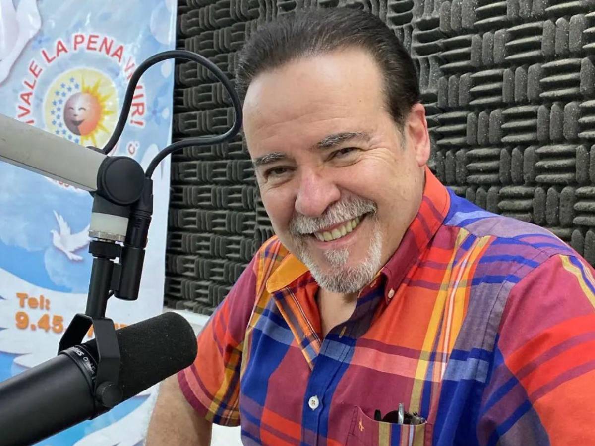 ¿Murió César Évora? Lo que se sabe sobre el rumor que circula en redes sociales