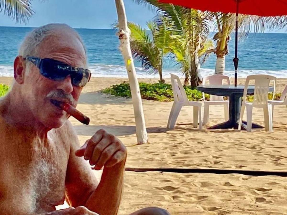 Karely niega romance con Andrés García y explica cómo fue su colaboración