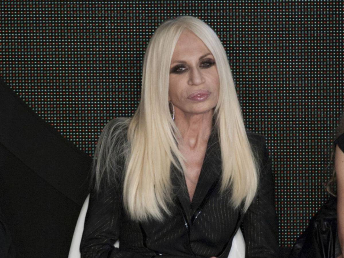 ¿Qué cambios ha hecho Donatella Versace en su rostro? Esto dicen los expertos