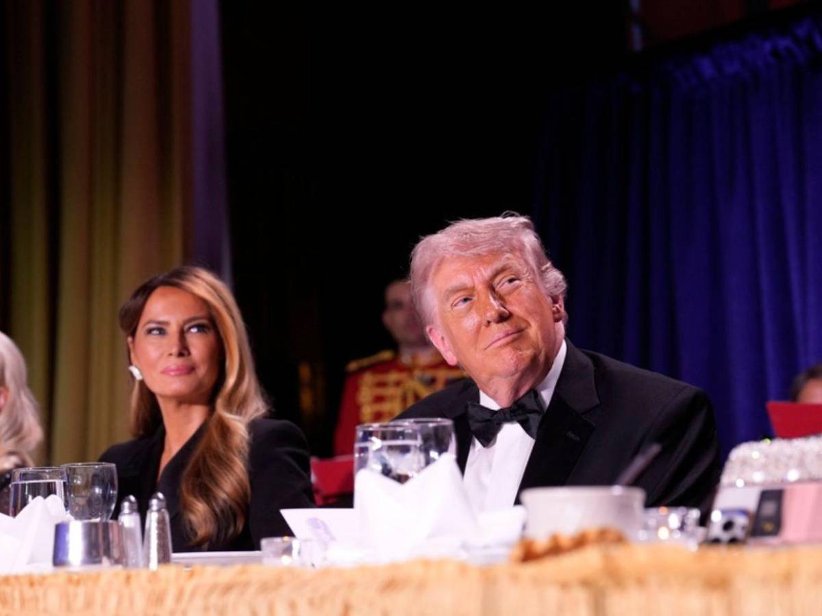 Cronología: las imágenes exactas de cómo fue el intento de atentado a Trump en Cena de Corresponsales