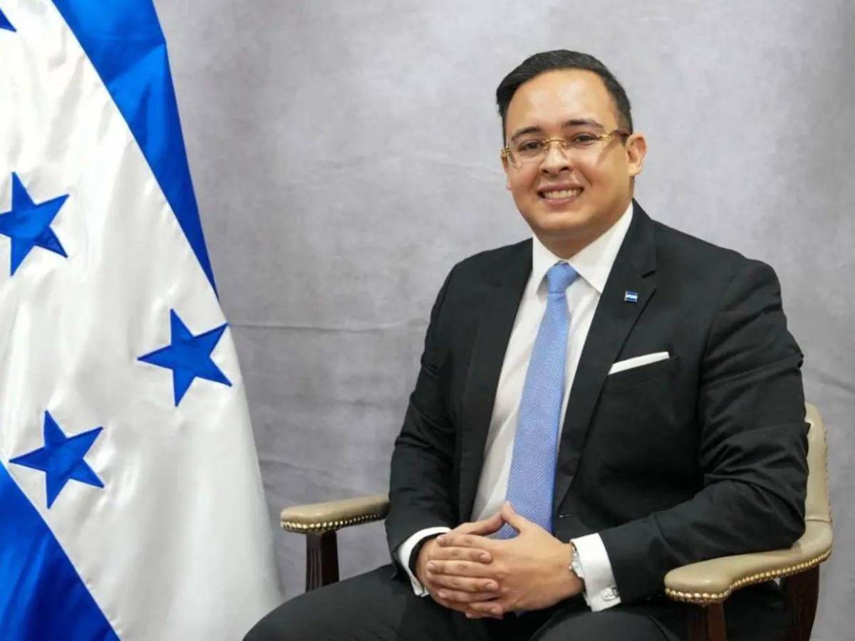 Renán Inestroza, Mirtha Gutiérrez y Oved López: candidatos a consejeros en el CNE