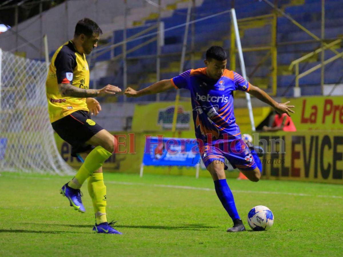 Real España se mide a los Lobos UPNFM en el Estadio Morazán