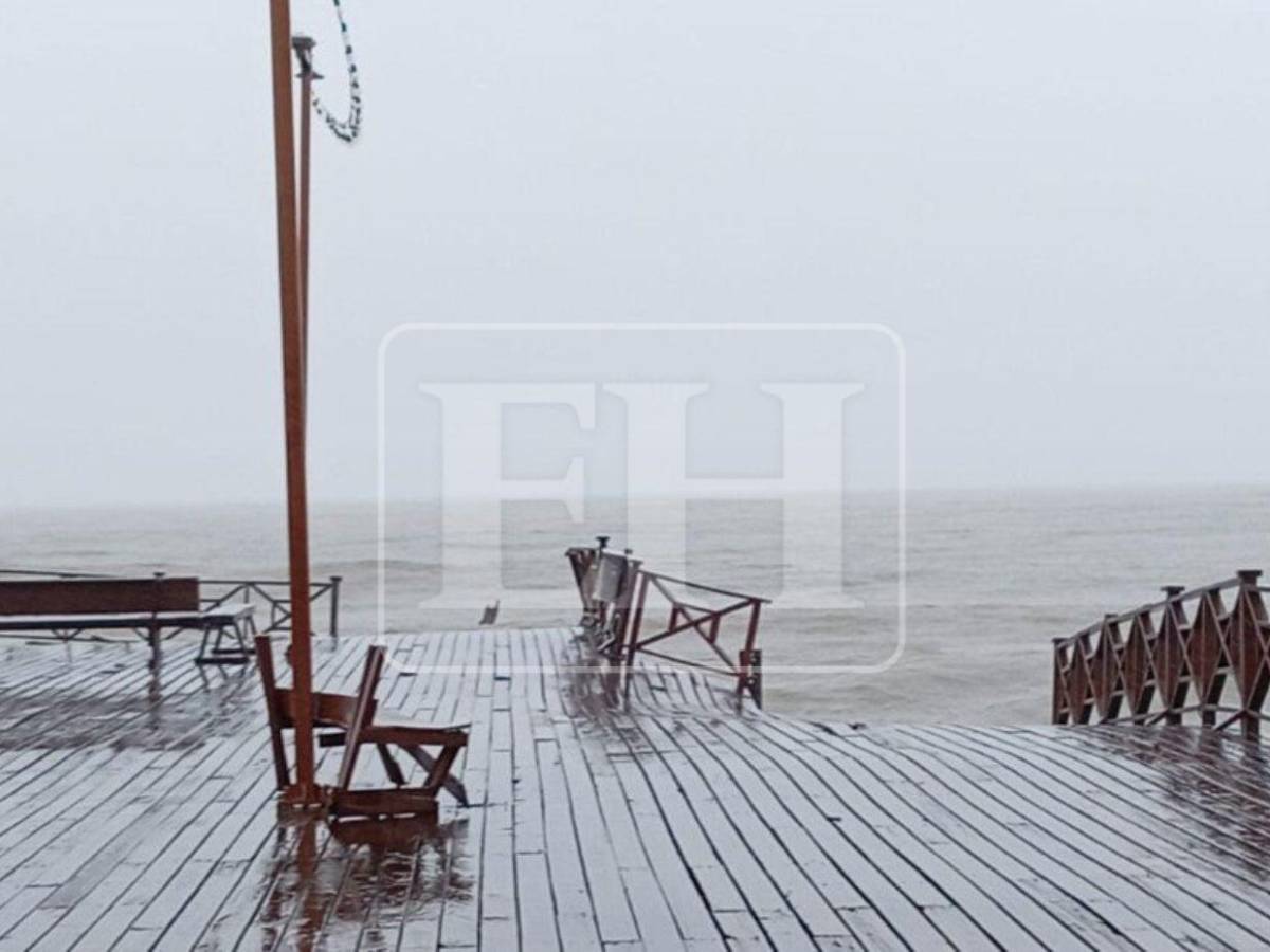 Río Leán se desborda y provoca inundaciones y damnificados en Atlántida