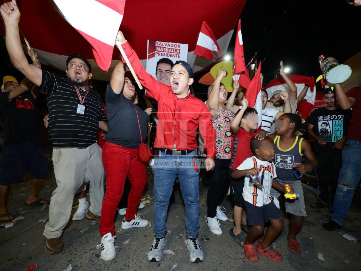 Liberales celebran en SPS primeros resultados del CNE que favorecen a Contreras