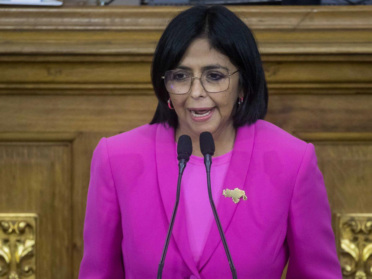 ¿Quién es Delcy Rodríguez, la figura clave en la transición de Venezuela tras la captura de Maduro?