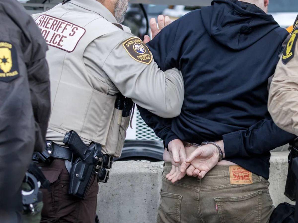 Policía de Texas podrá detener a personas que sospeche están en EE UU de forma irregular