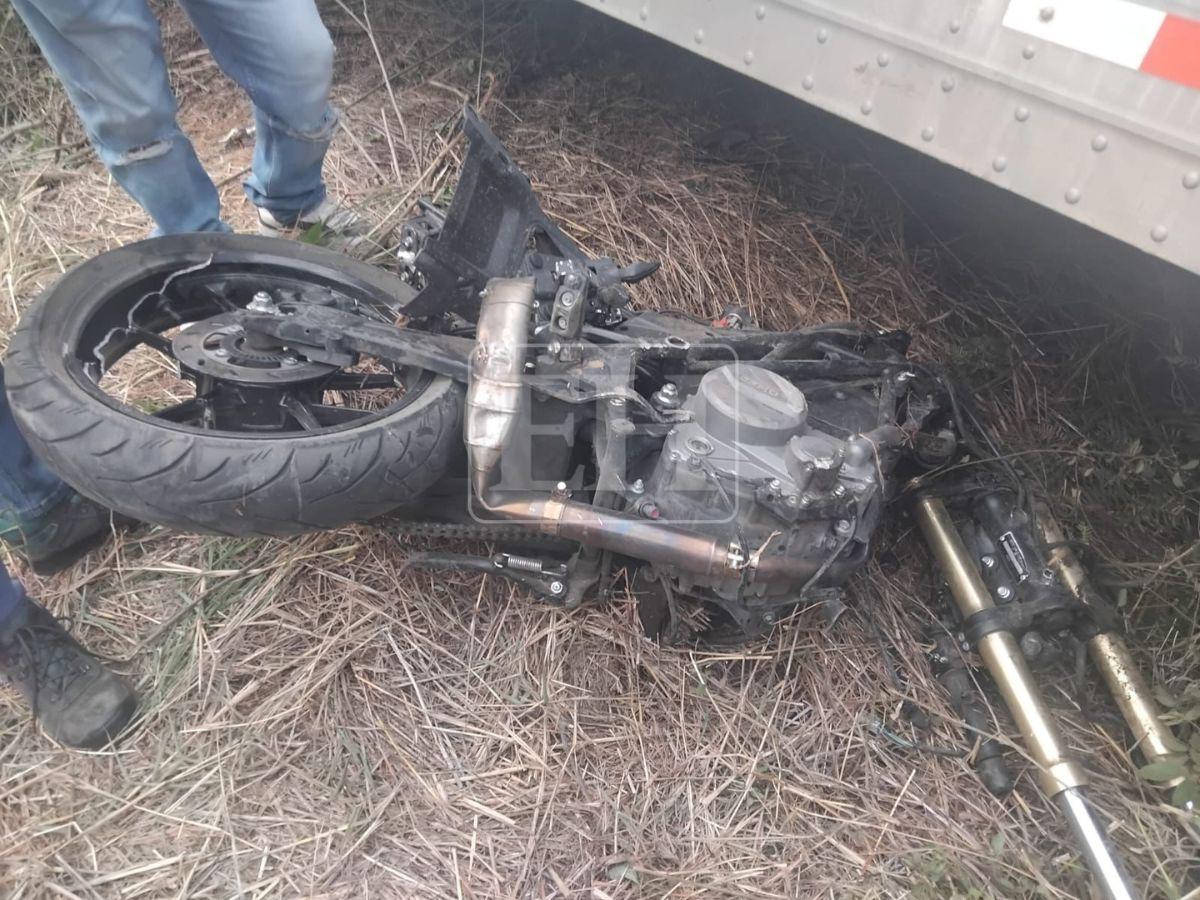 José Cáceres, joven que murió tras impactar contra un tráiler en Zambrano cuando iba con su novia