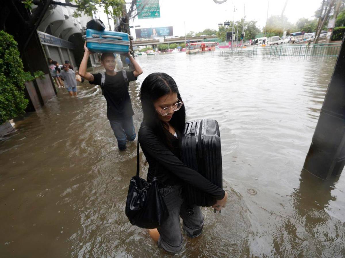 Bangkok declara el estado de desastre por inundaciones tras fuertes lluvias