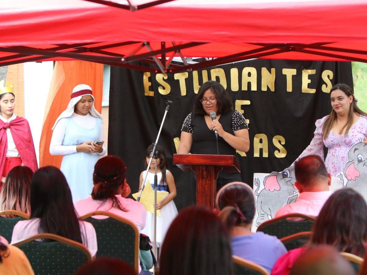 La UPNFM ofrece jornada literaria con actividades que exaltan el idioma