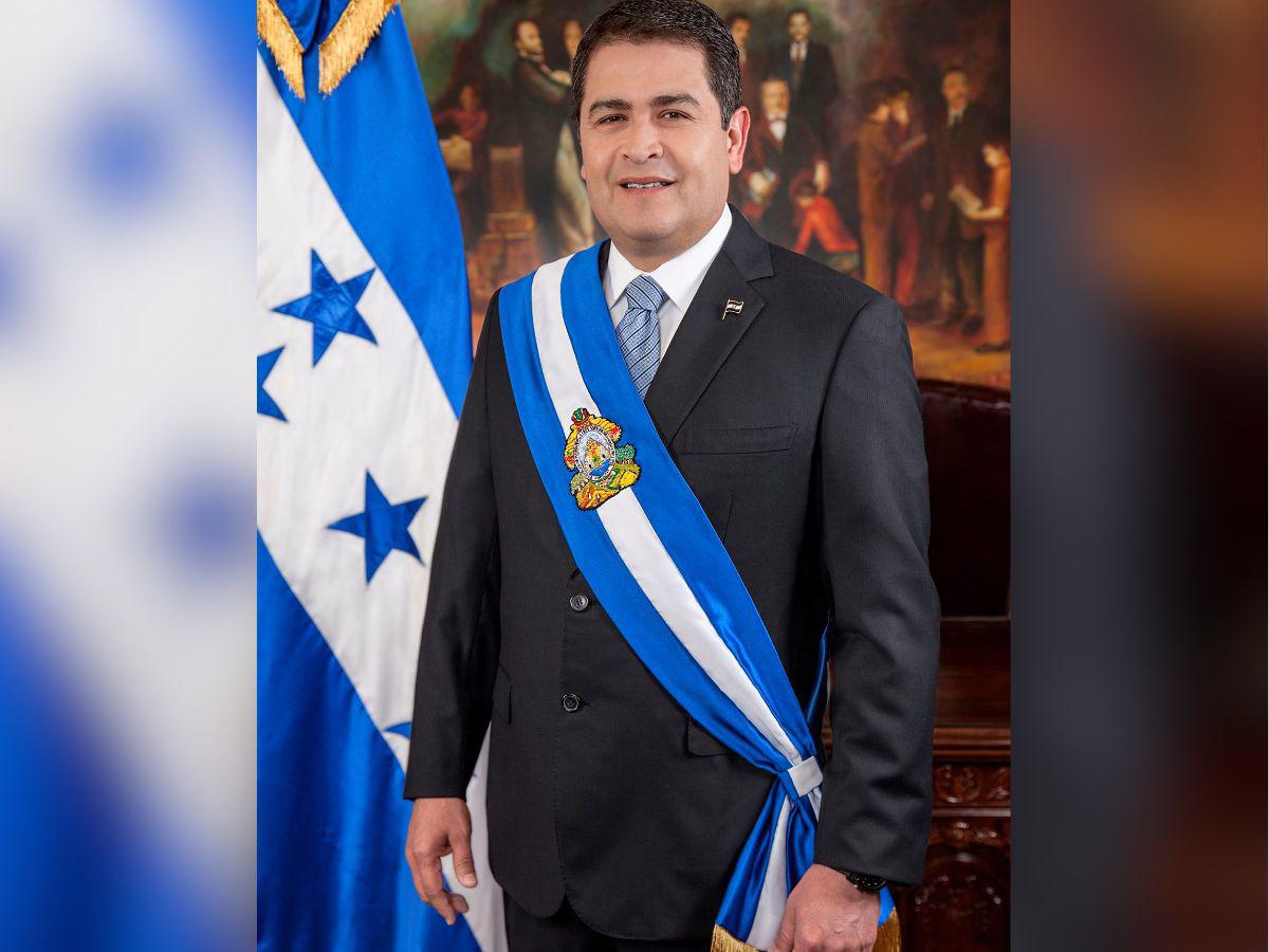 ¿Cuál es el detalle especial que lleva la banda presidencial de Nasry Asfura?