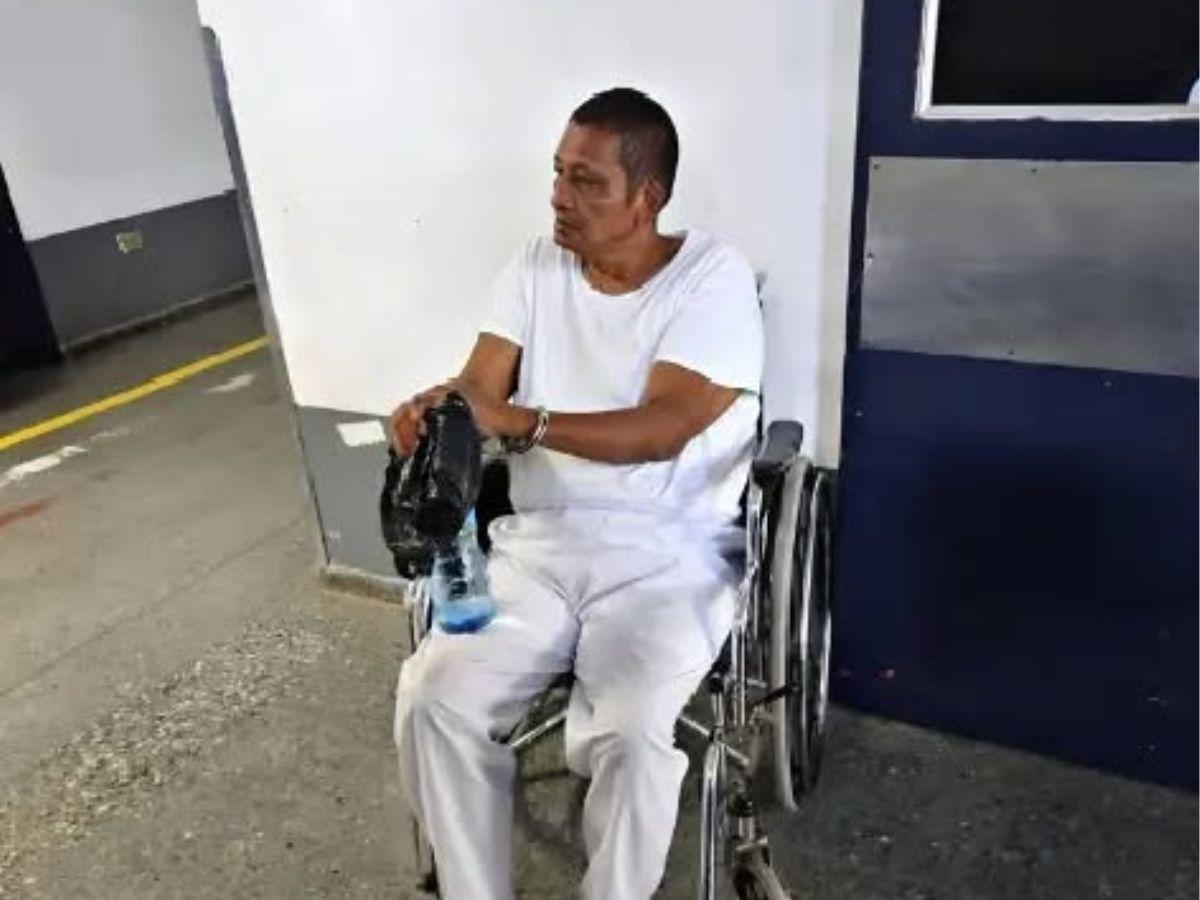 Apóstol Chago quedó en libertad tras varios meses preso en El Salvador: ¿Cómo luce?