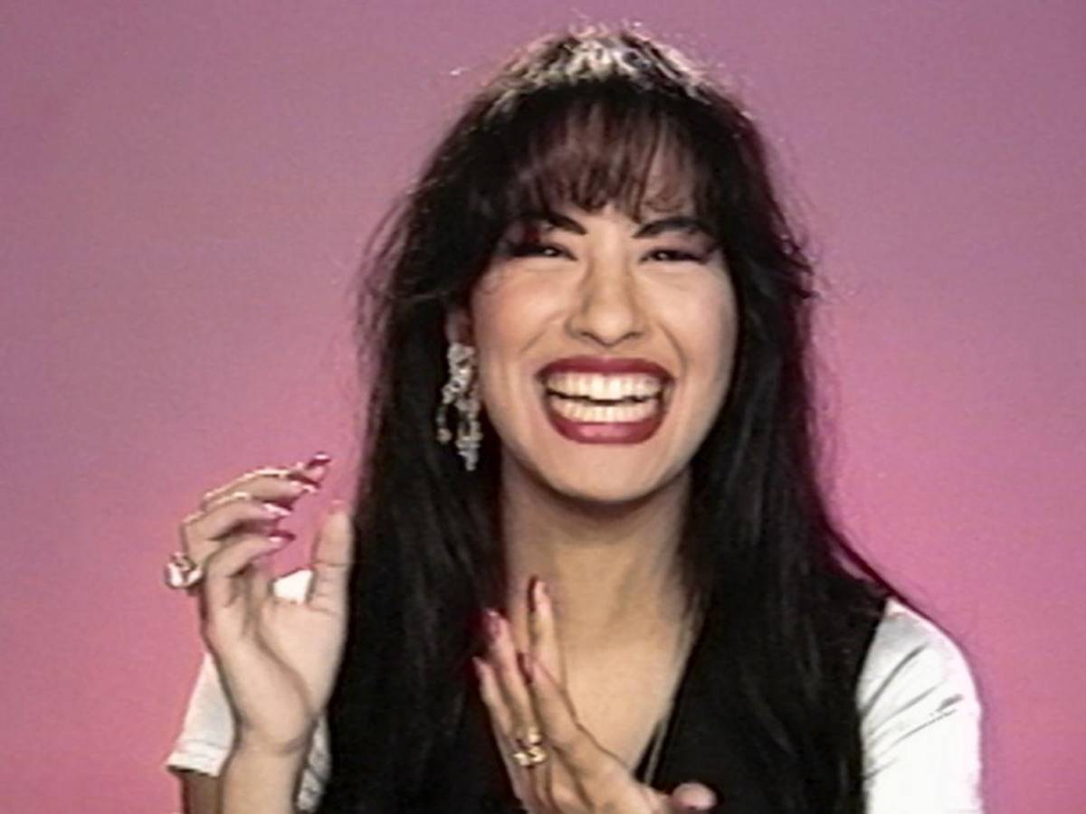 Selena y Los Dinos en Netflix: ¿De qué trata el nuevo documental?