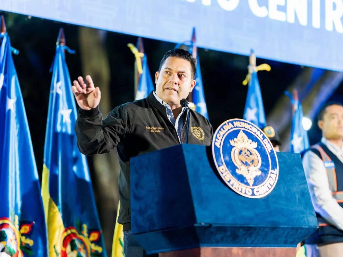 El anuncio de Juan Diego Zelaya con el Trans-450: ¿Ricardo Álvarez manejará un bus?