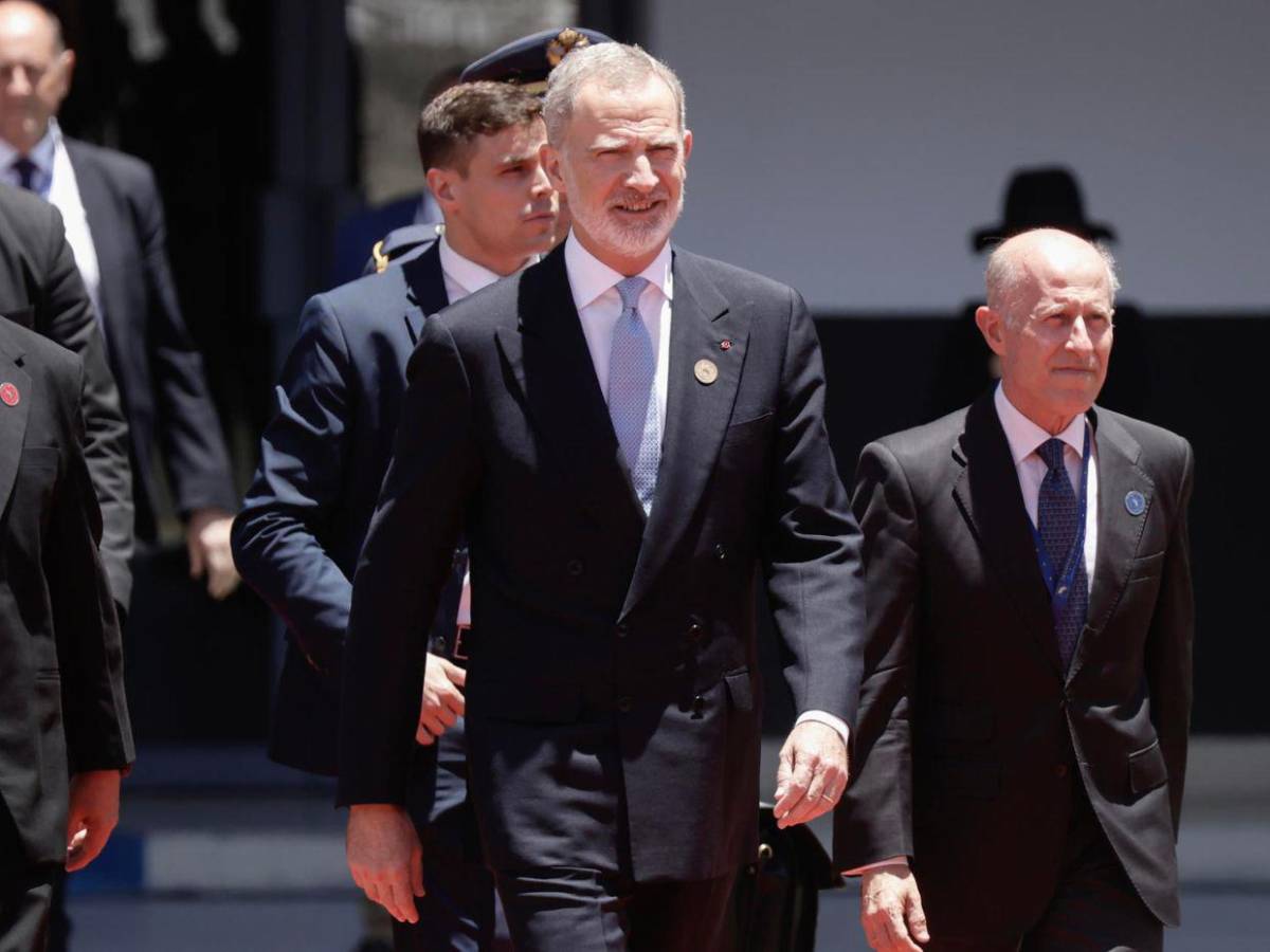 En fotos: así fue la investidura de Laura Fernández, la nueva presidenta de Costa Rica