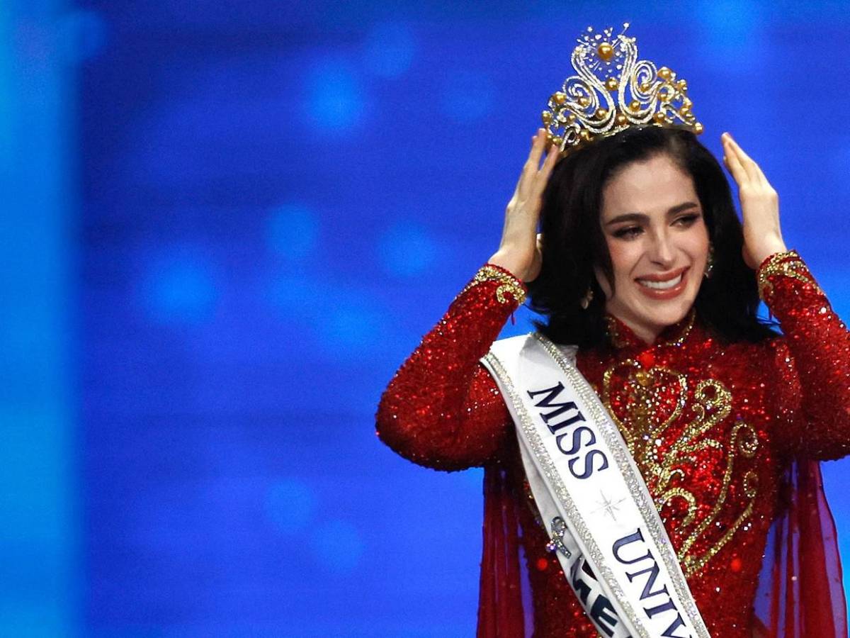 Así fue coronada Fátima Bosch como Miss Universo 2025, entre denuncias de fraude