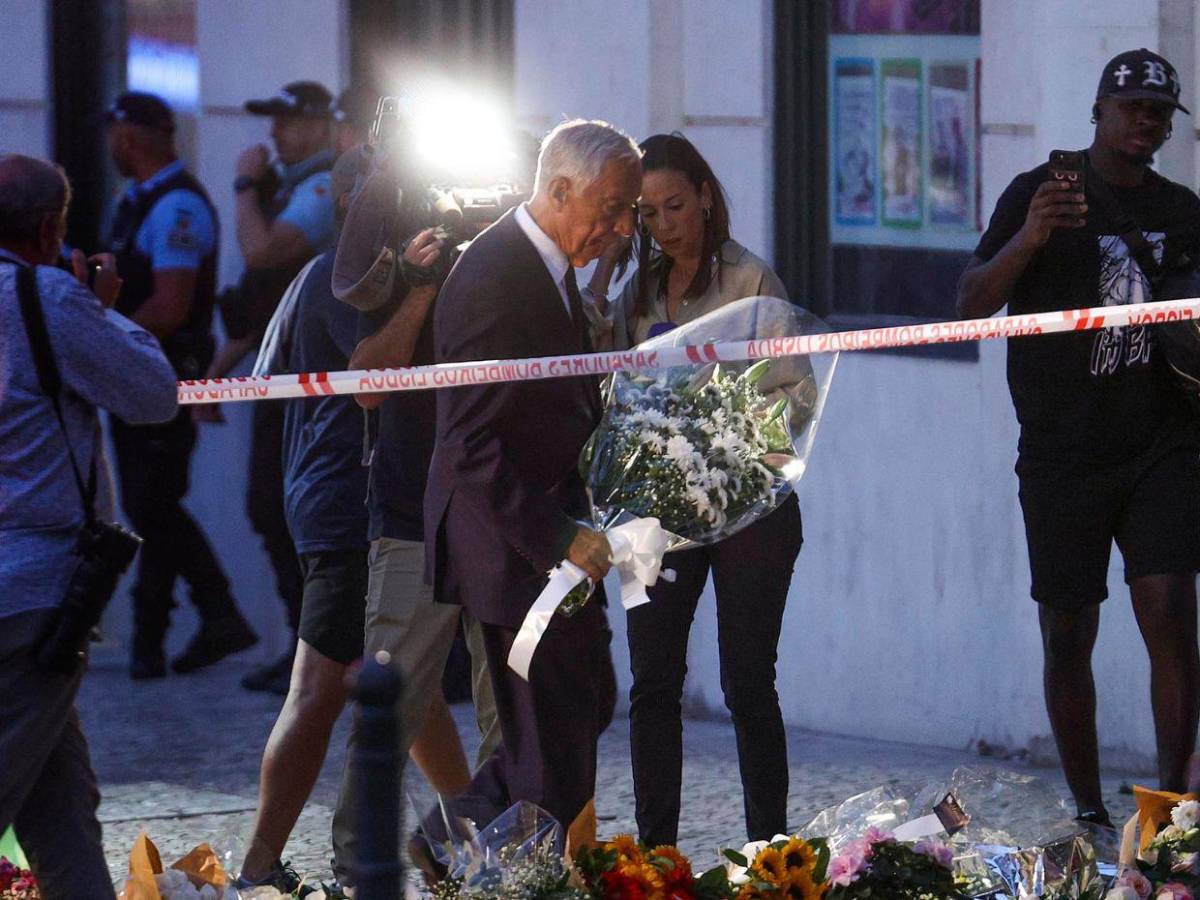 Mueren 16 personas tras fatal accidente de un ferrocarril en Portugal