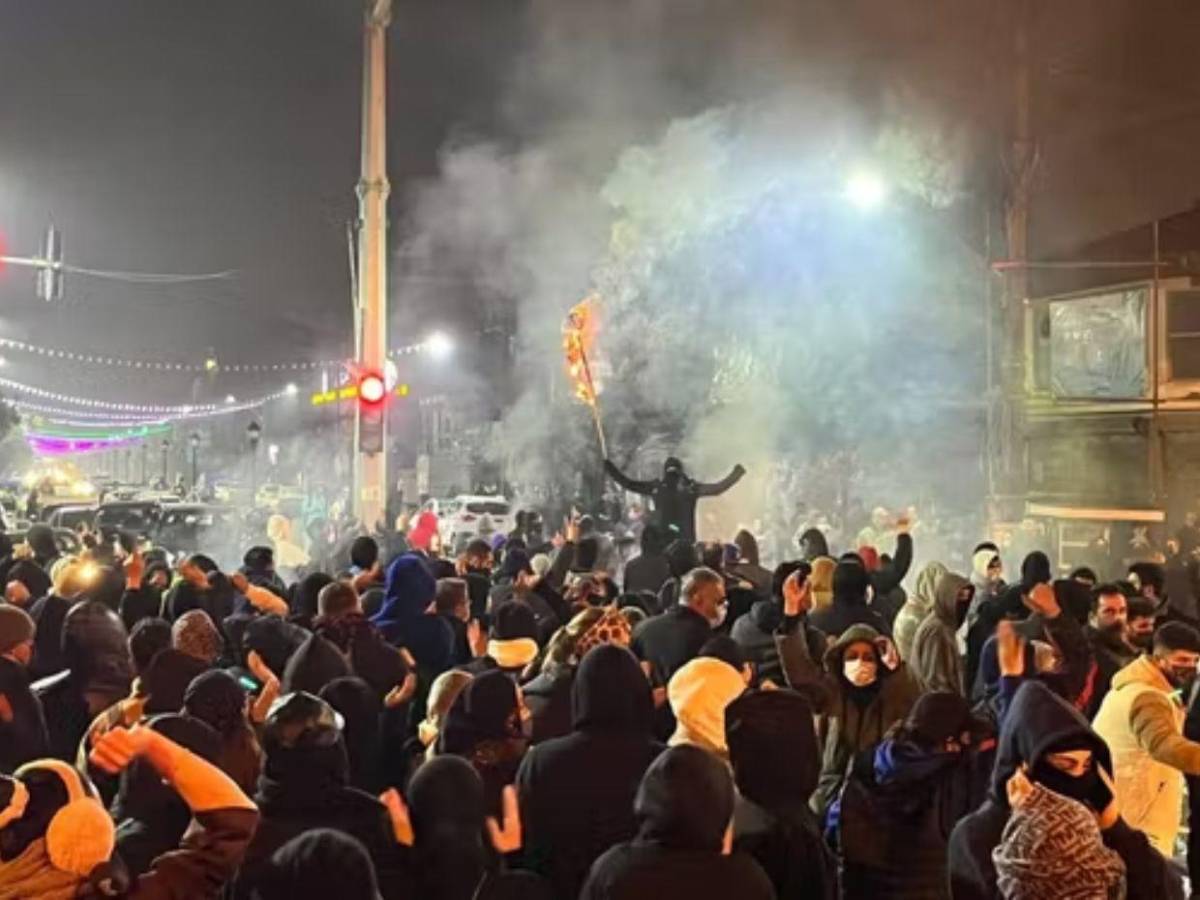 Las fotos más impactantes de las protestas contra el régimen en Irán