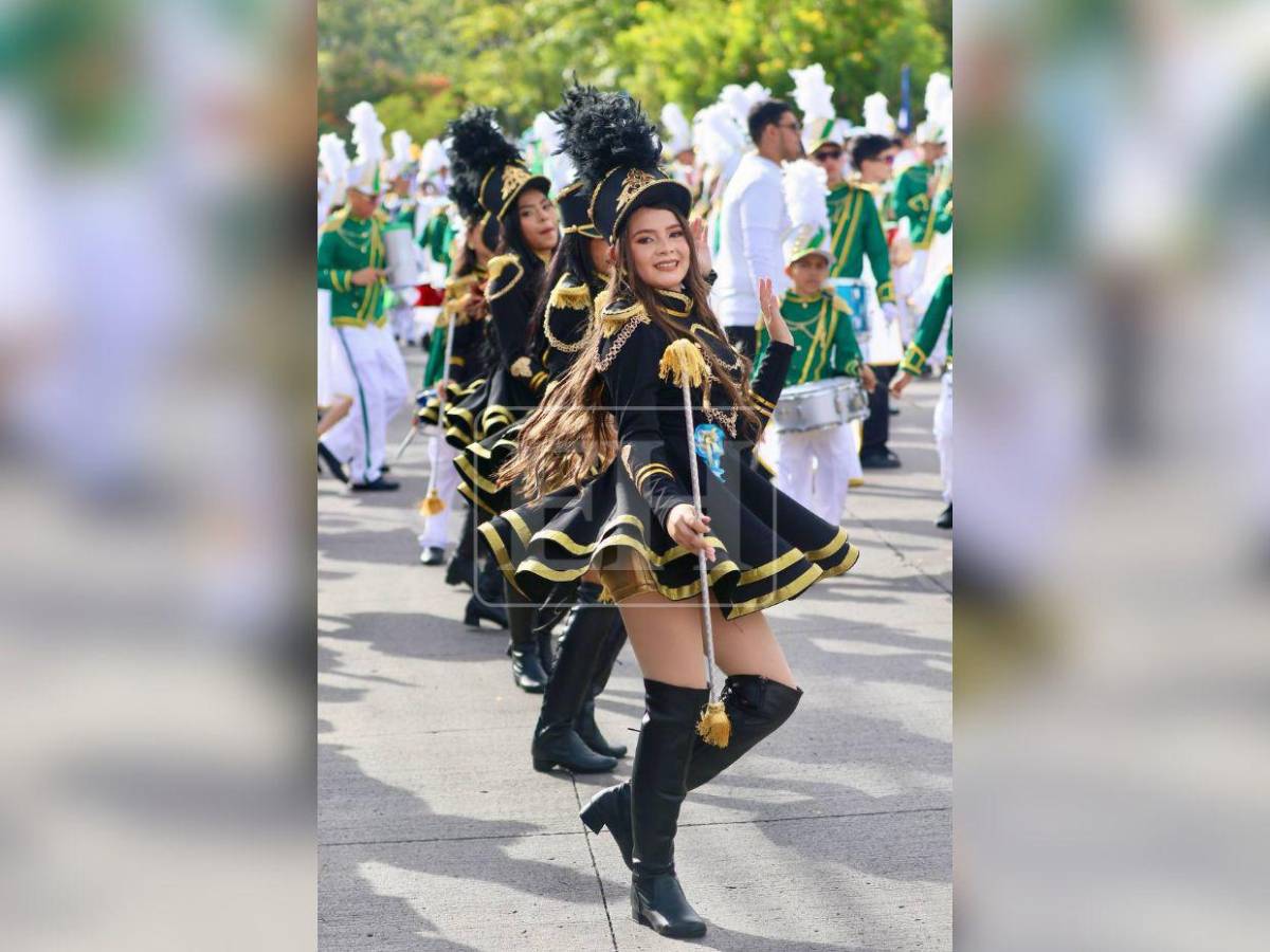 Estos fueron los trajes más hermosos de los desfiles patrios 2026