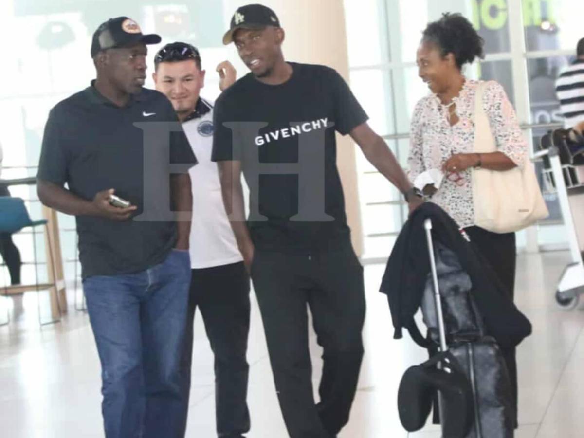 Alberth Elis se va de Olimpia y viajó para fichar por equipo en Europa: Así fue captado