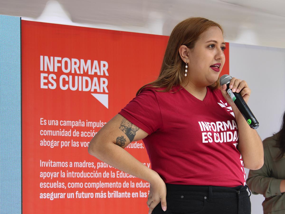Andrea Rosales, miembro activo de la campaña “Informar es Cuidar”.