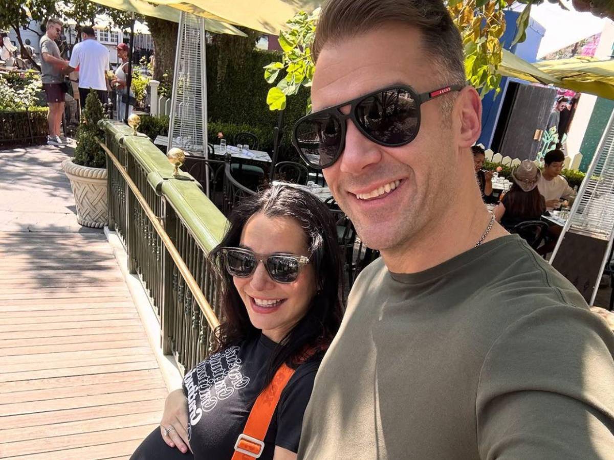 ¡Doble milagro! Martha Higareda y Lewis Howes confirman el nacimiento de sus gemelas