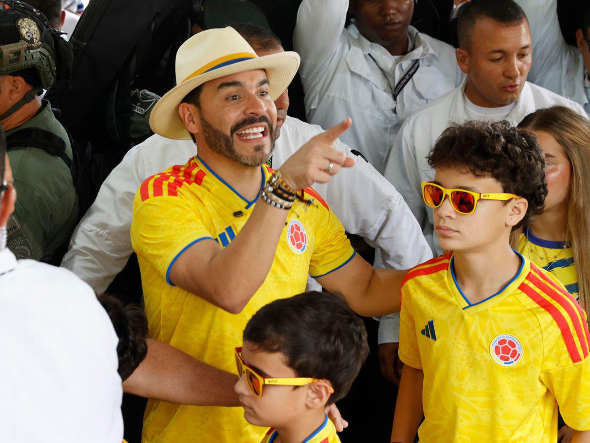 Abelardo de la Espriella vota en Barranquilla y asegura que ganará la presidencia de Colombia