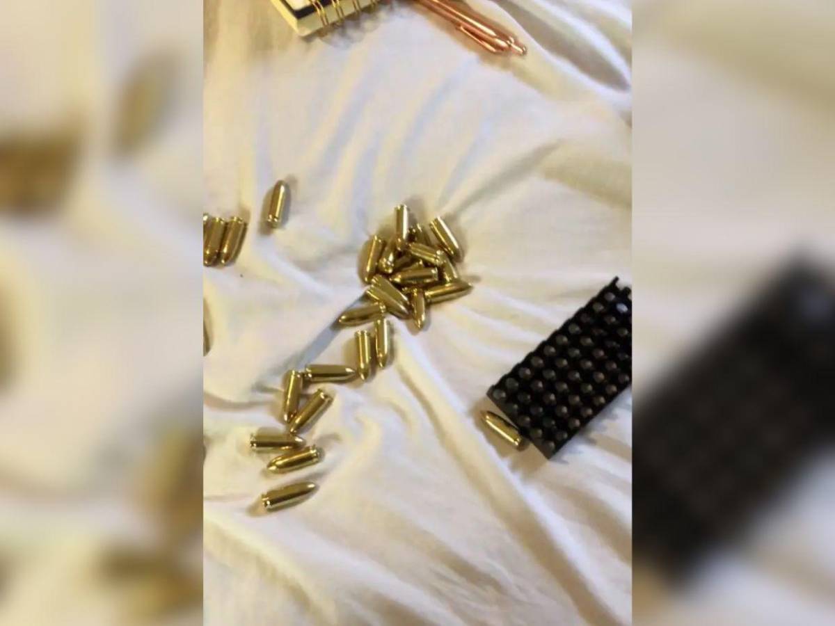 Tiradora de escuela en Minneapolis tenía un arsenal para ejecutar una masacre