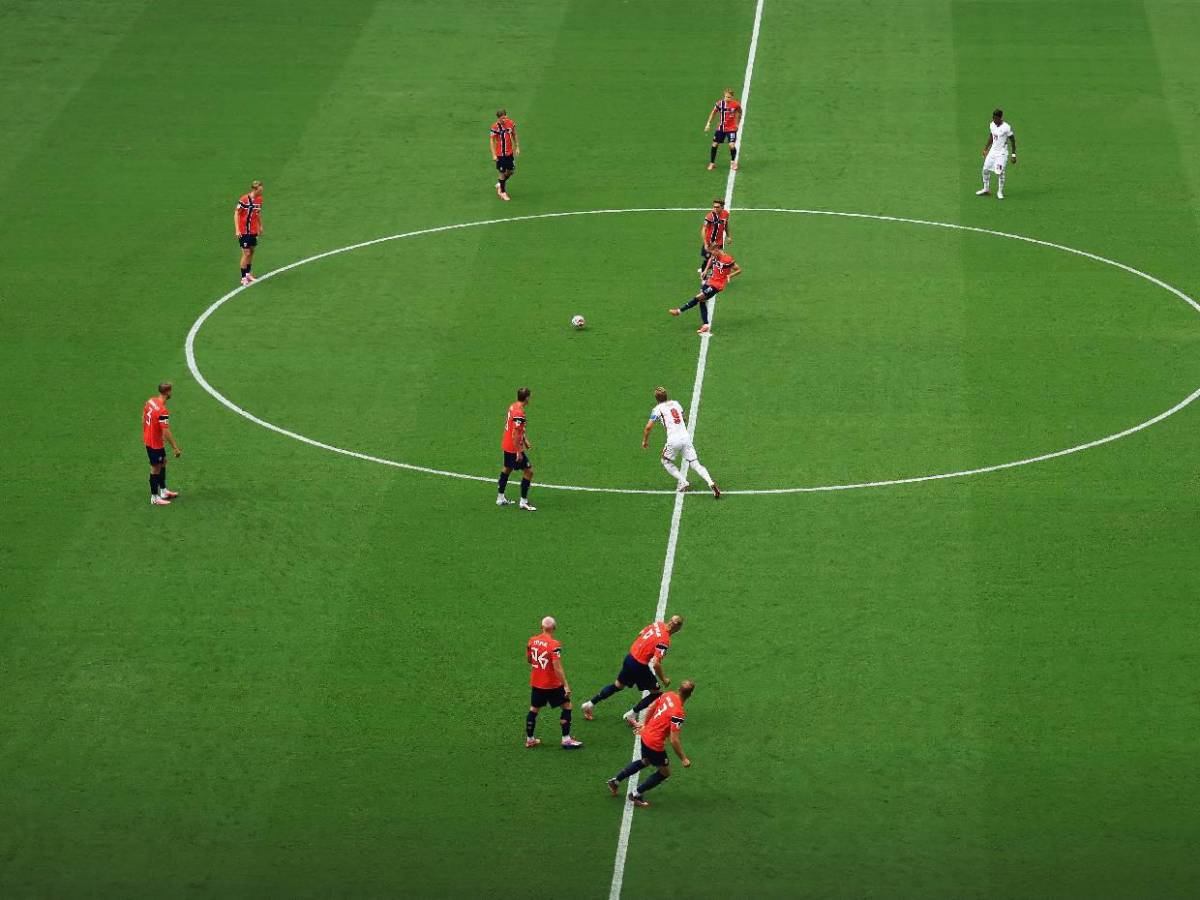 FIFA en polémica: Denuncian supuesta ayuda a Messi previo al Argentina vs Inglaterra en el Mundial