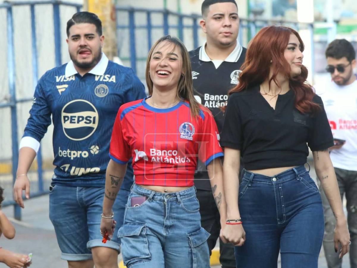 Tiktokers de Honduras vs Perú: Dónde ver, famoso cantante en show y; ¿estará Juan Orlando Hernández?